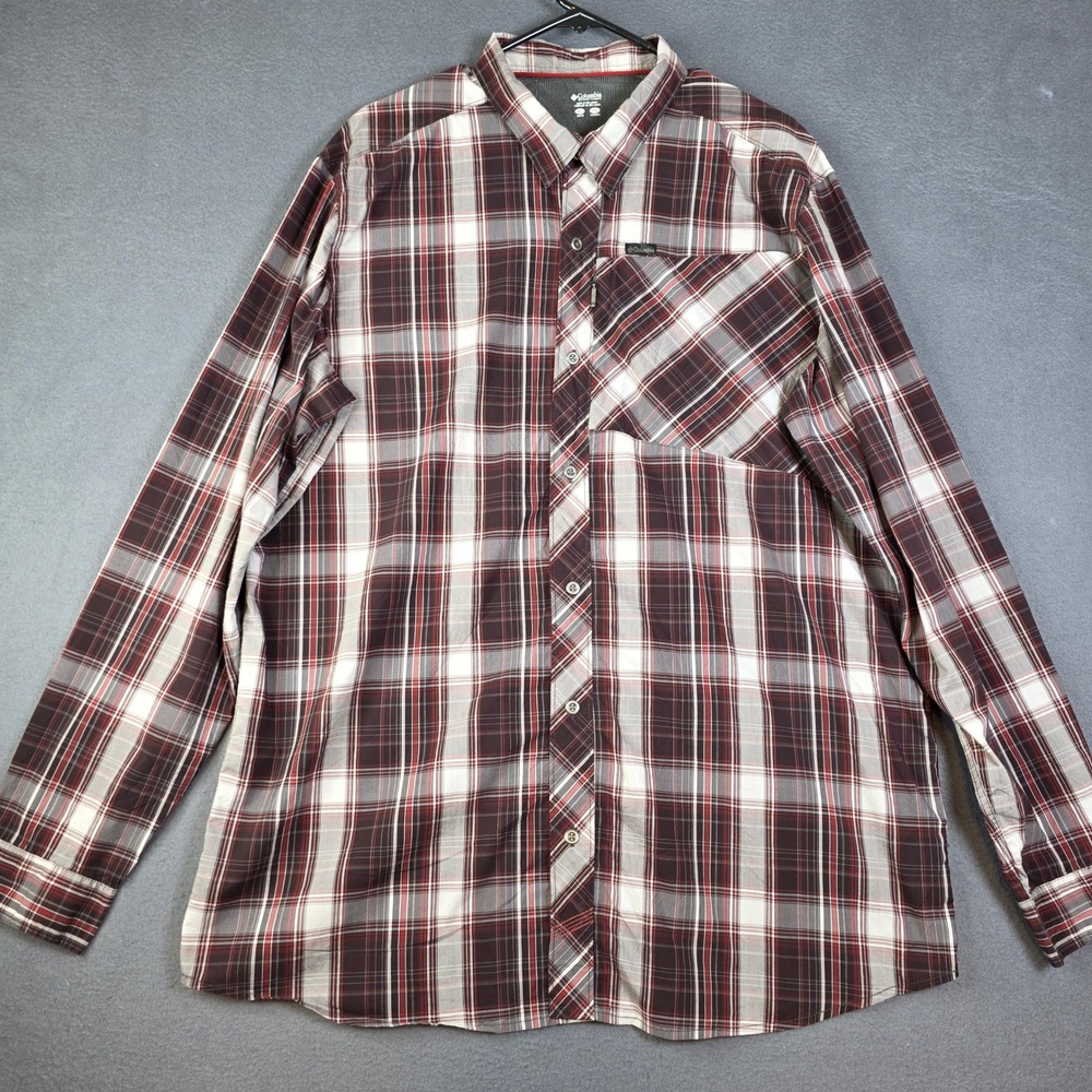 Columbia Plaid Button Down Mens XL Gray Red Excellent Omni-Wick Long Sleeve
